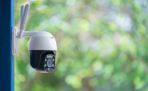 How To Choose The Right Wireless CCTV Camera With Mobile Connectivity For Your Home?