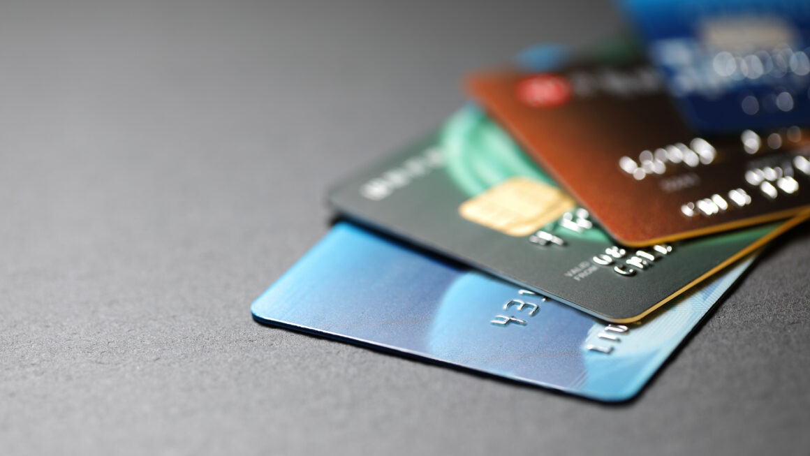 Credit Card Comparison: How to Choose the Best One for Your Needs