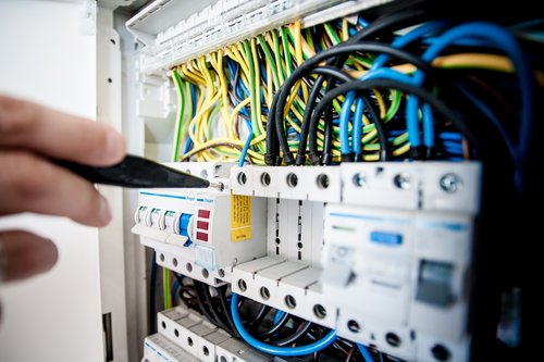 Why You Need an Electrician in Mooloolaba for Your Electrical Repairs