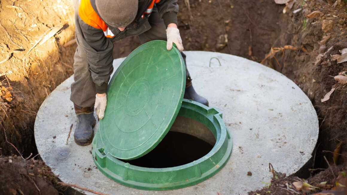 Septic Tank Cleaning 101: Key Steps and Benefits for Homeowners