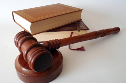 legal aid lawyer